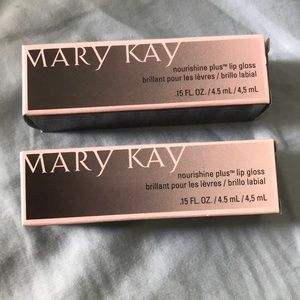Mary Kay nourishine plus lip gloss